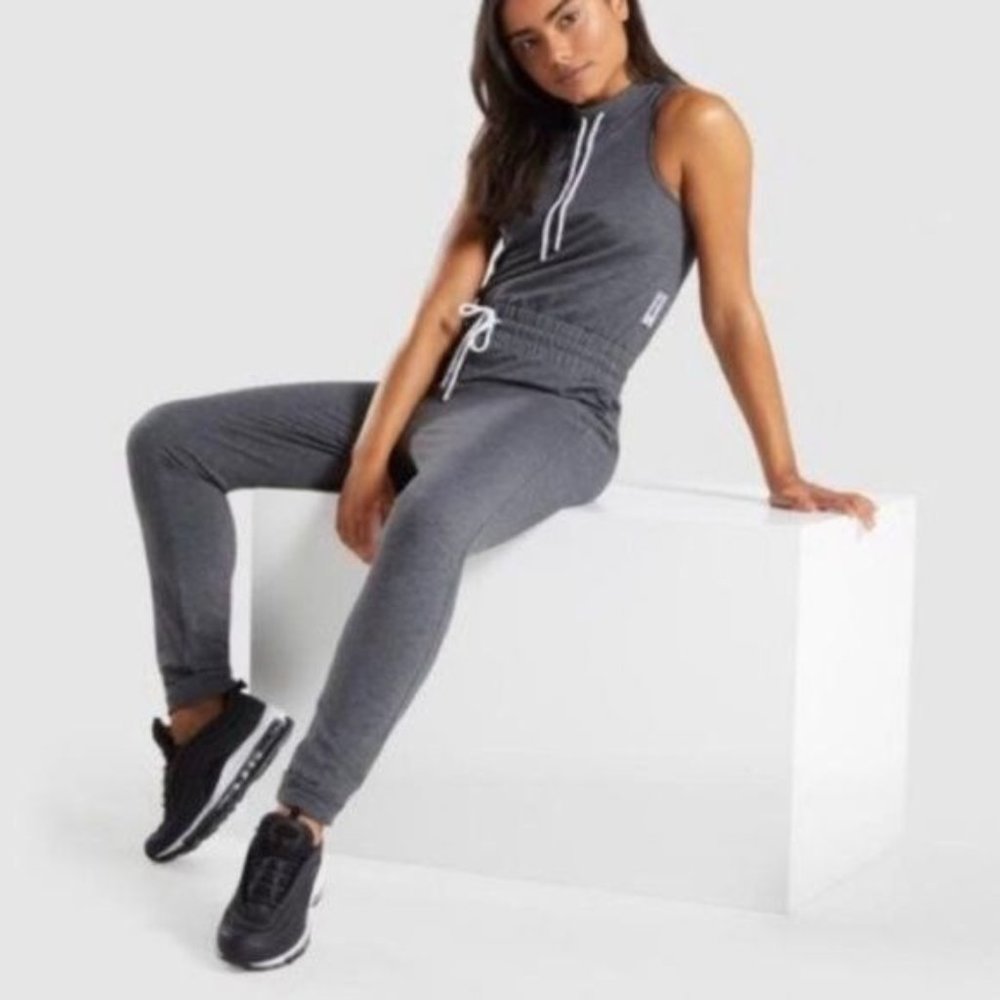 GYMSHARK SOLACE HIGH NECK DRAWSTRING KEY HOLE BUTOTN BACK ELASTIC WAIST JUMPSUIT